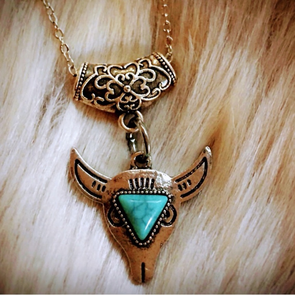 Bull faux turquoise stainless steel necklace